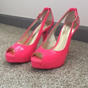 Guess Hondo Heels 6.5 Neon Pink/Hot Pink 🔥🔥
